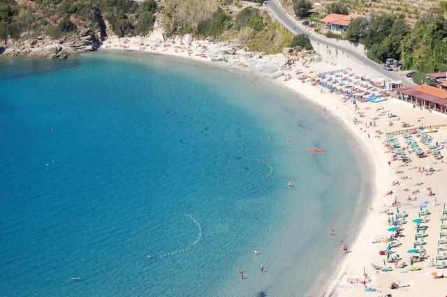 Appartamenti Baia di Cavoli